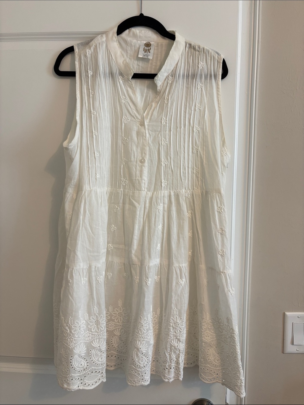 White Sleeveless Embroidered Cotton Dress